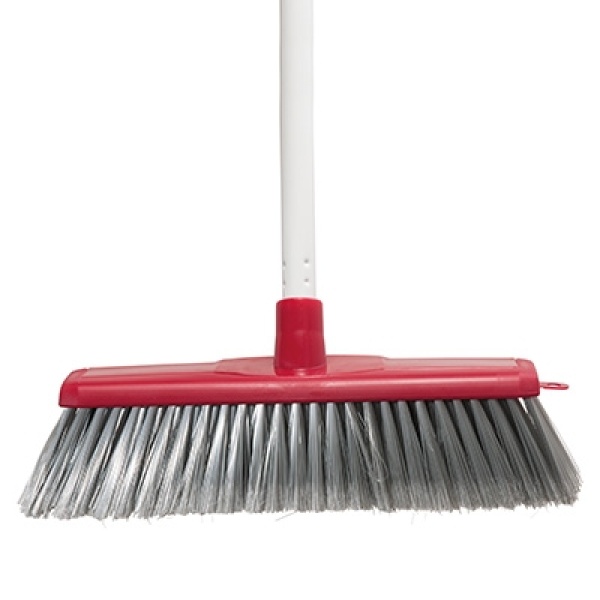 OATES INDOOR BROOM ULTIMATE WITH HANDLE RED